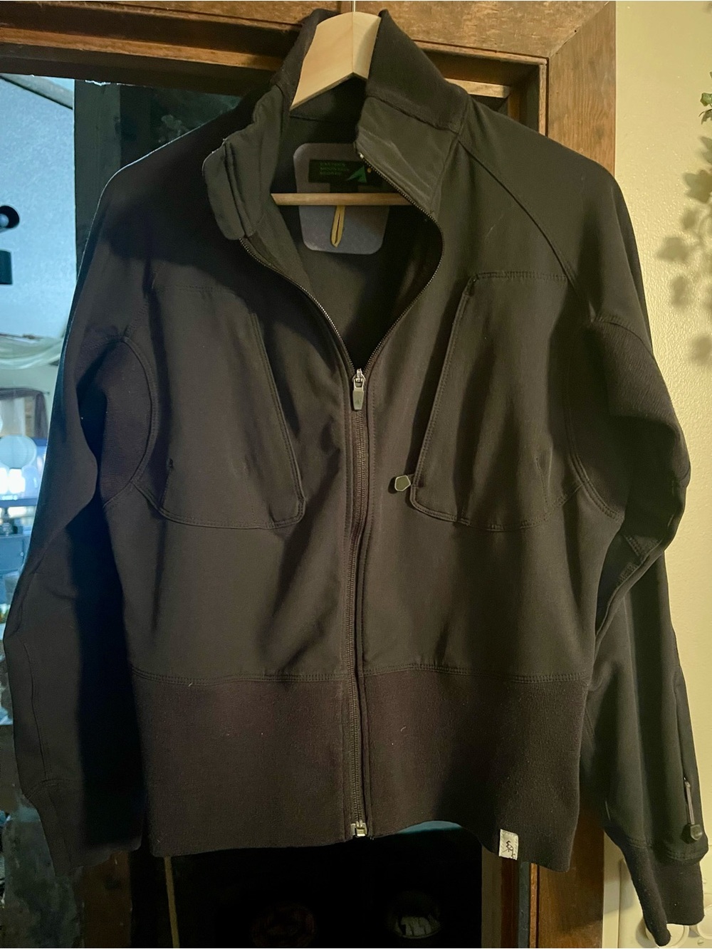 Eastern Mountain Sports Black Lightweight Full-Zip Shirt Jacket